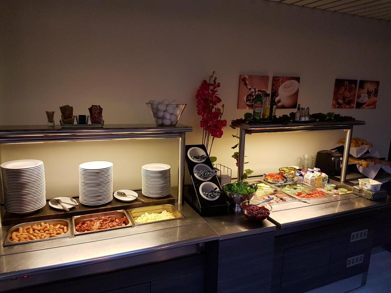 坎特里运动酒店 Kankaanpää 外观 照片
